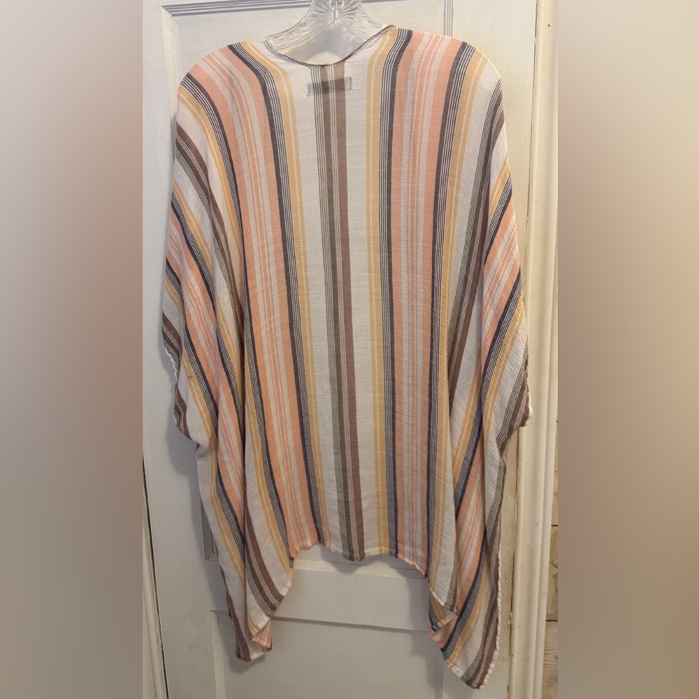 Cabela's Natural Reflections Striped Ruana. OSFM. - Picture 3 of 6
